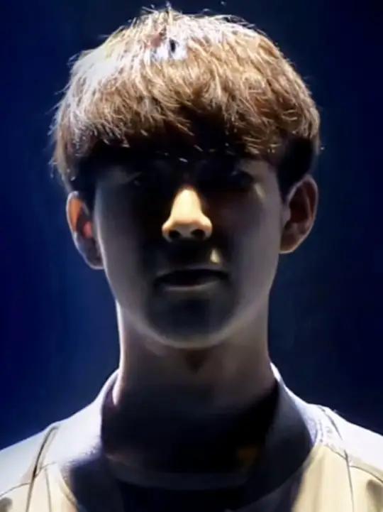 WE官方：下路选手LP断开连接，恢复自由人身份