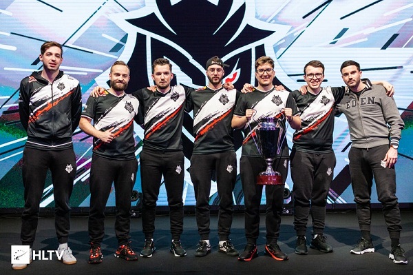 Heroic , Virtus.pro , Wildcard, 和 Rare Atom 是首批被淘汰的队伍，来自 FISSURE Playground #1